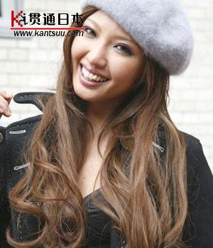 超长卷发适合妩媚女生