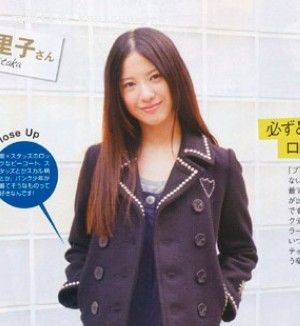 日本杂志清新美少女变发型(组图)