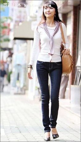 牛仔裤穿出淑女味道 日本MM街头妙搭