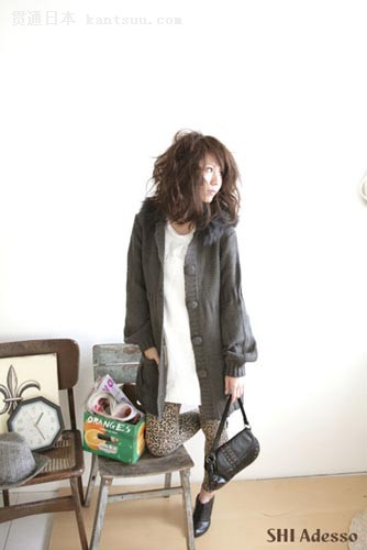 清醇灰白色系 09年日本服饰流行色