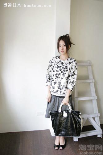 清醇灰白色系 09年日本服饰流行色