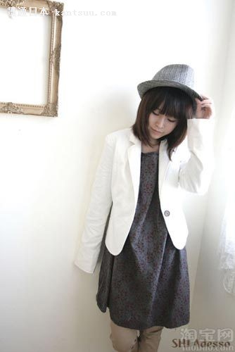 清醇灰白色系 09年日本服饰流行色
