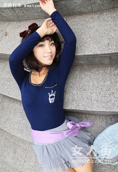 90后美妞演绎 2010最新日系风