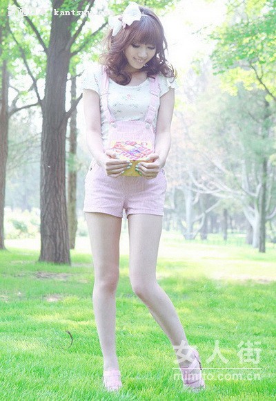 背带短裤+单鞋 8月日式田园风