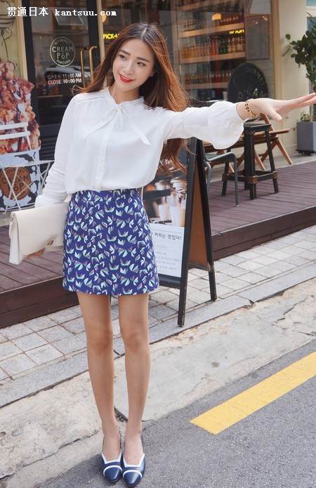 秋季服饰搭配示范:秒变职场知性女生