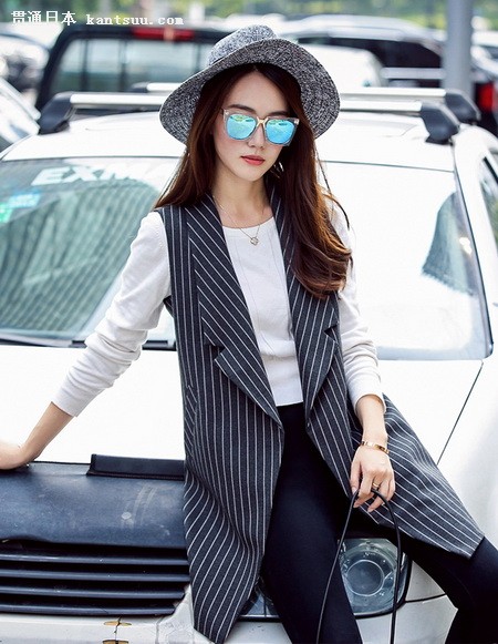 十月流行风尚:简洁百搭小西装