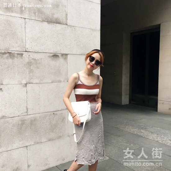 性感吊带小背心 让你安心过酷夏