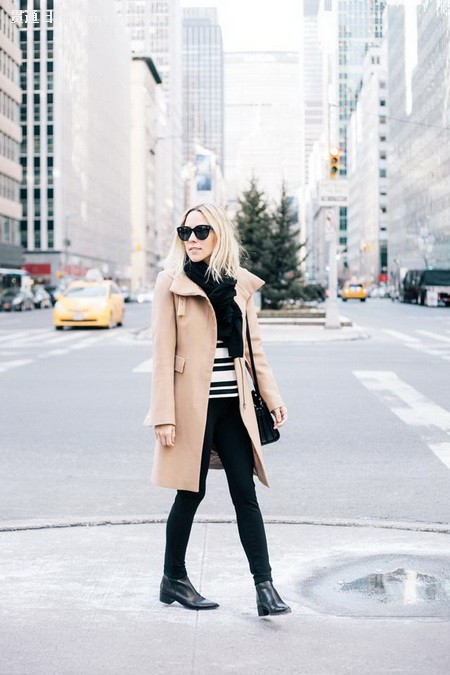 冬季搭配课堂:让夏季条纹衫在冬天复活