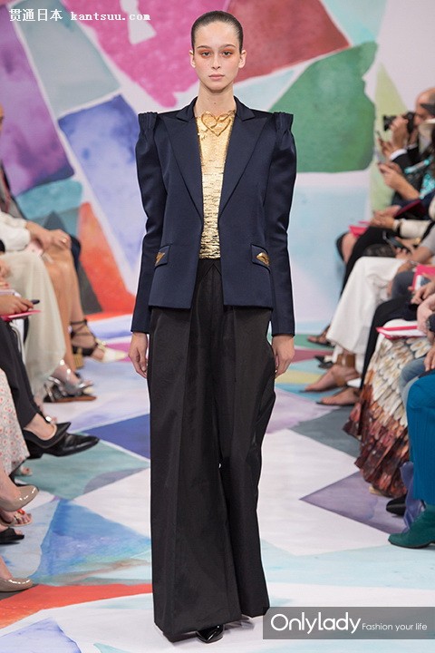 Schiaparelli 2016秋冬高定秀 让大女人变有趣