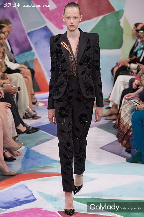 Schiaparelli 2016秋冬高定秀 让大女人变有趣