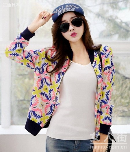 早春时尚外套搭配 御寒养眼俱佳