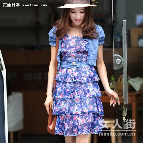 10款美妞装嫩搭配 甜美卖萌!